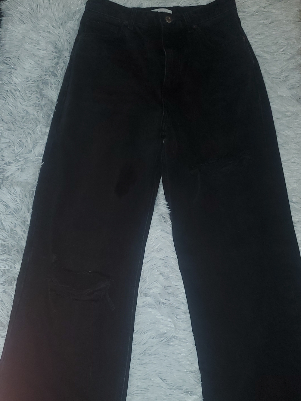 *Zara Black Relaxed Fit Jeans*